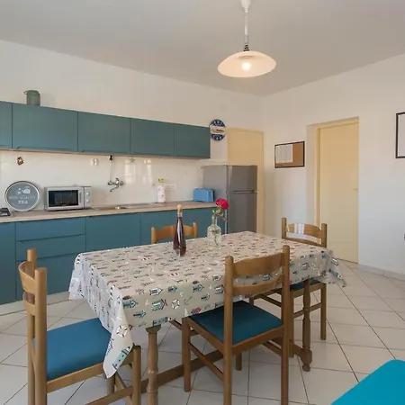 公寓 By The Sea Vinisce, Trogir - 16416